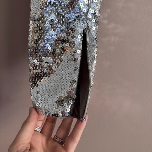 TOCCIN NYC Silver Sequin Long Sleeve Top Size Small $425 - Picture 5 of 8